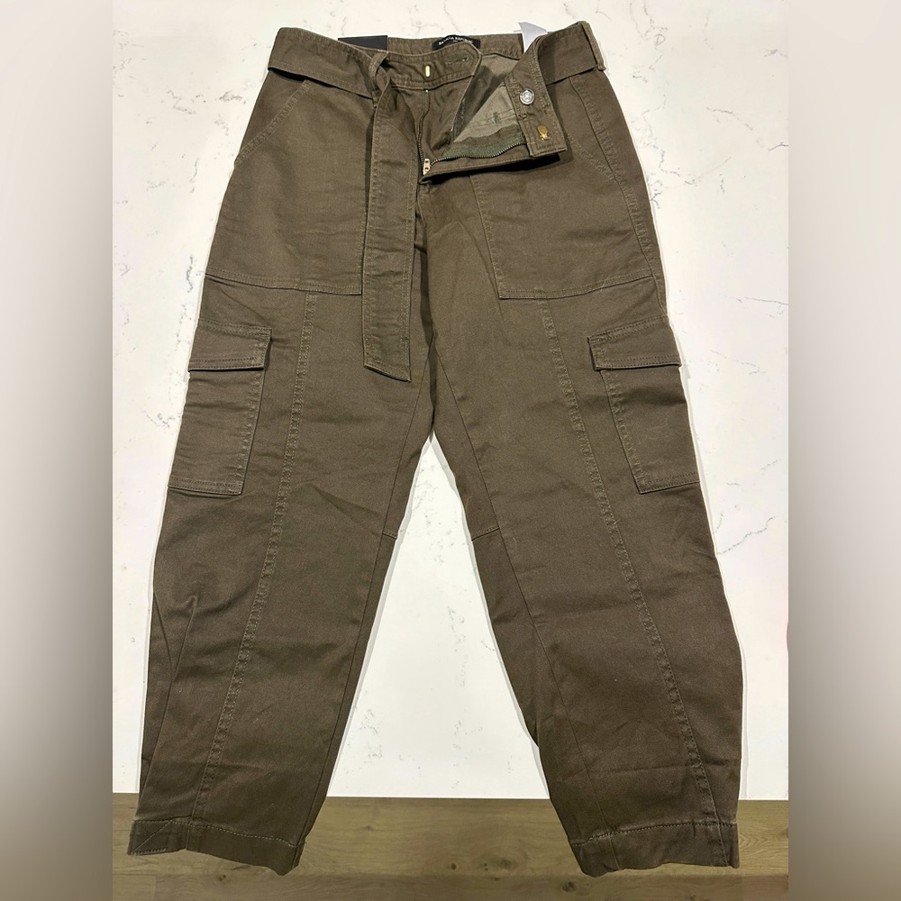 BNWT Banana Republic Cargo Pants Size 4